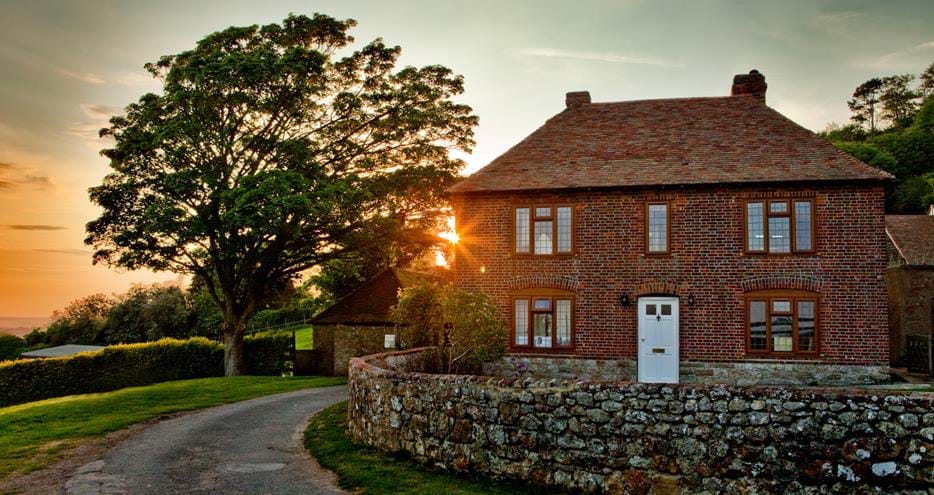 Luxury short breaks at Giraffe Cottage at Port Lympne Hotel & Reserve in Kent