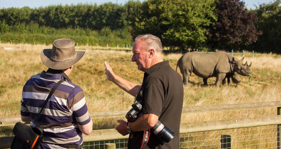 Expert tuition on our wildlife photography courses at Howletts Wild Animal Park in Kent