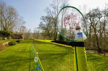 Badminton