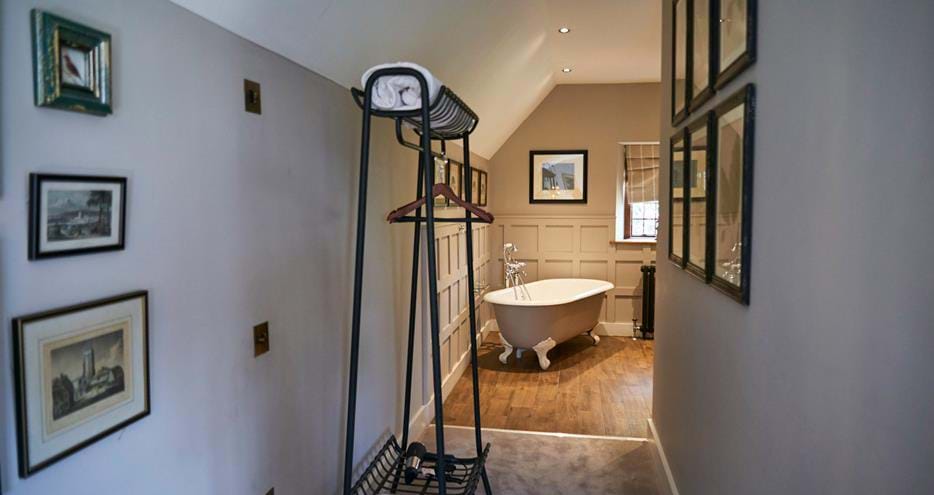 Master bathroom in Rhino Lodge at Port Lympne Hotel & Reserve in Kent