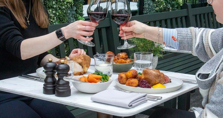 Sunday roast lunch in Kent at Port Lympne Hotel & Reserve